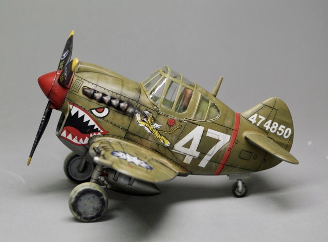 P40 E - USA - toon